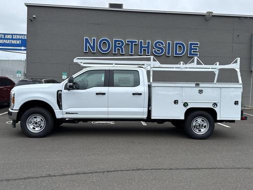 Oxford White 2026 Ford F-350 XL