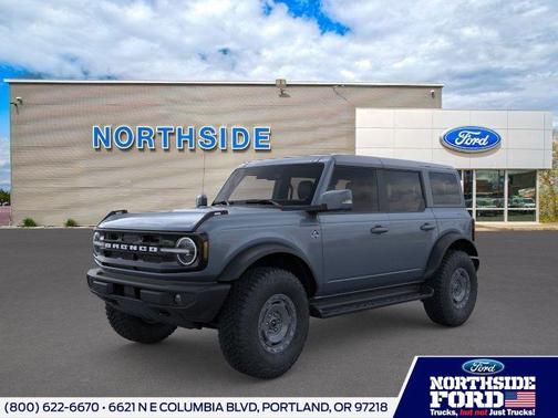 Azure Gray Metallic Tri-Coat 2025 Ford Bronco Outer Banks