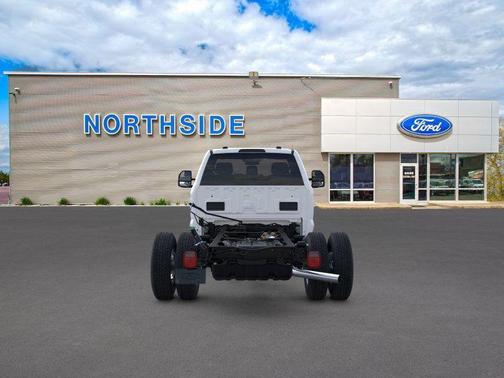 Oxford White 2025 Ford F-350 XL