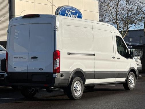 2026 Ford Transit-250 Base