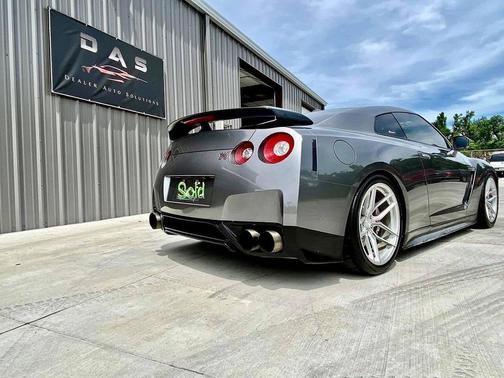 2009 Nissan GT-R Base AWD 2dr Coupe