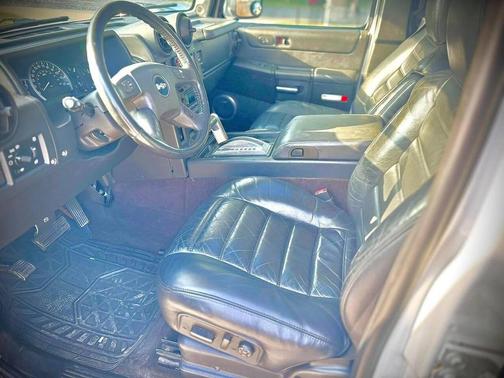 2006 Hummer H2 Base