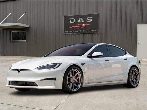 2024 Tesla Model S Plaid