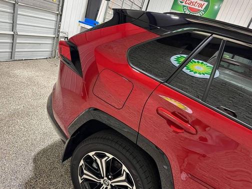 2024 Toyota RAV4 Prime XSE