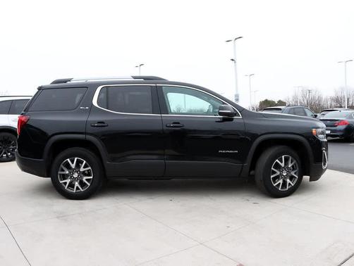 2021 GMC Acadia SLE
