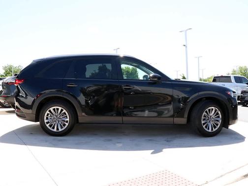 2024 Mazda CX-90 SE