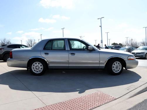 2004 Mercury Grand Marquis GS
