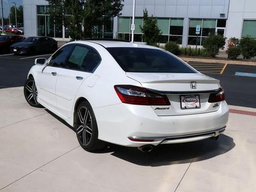 2017 Honda Accord Touring