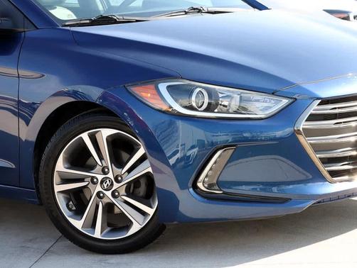 2017 Hyundai ELANTRA Limited