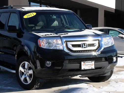2011 Honda Pilot EX-L w/ Navigation