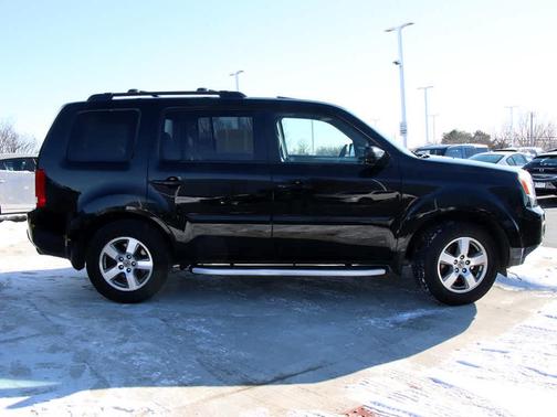 2011 Honda Pilot EX-L w/ Navigation