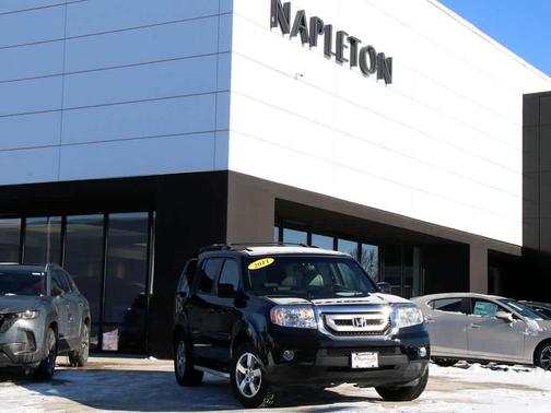 2011 Honda Pilot EX-L w/ Navigation