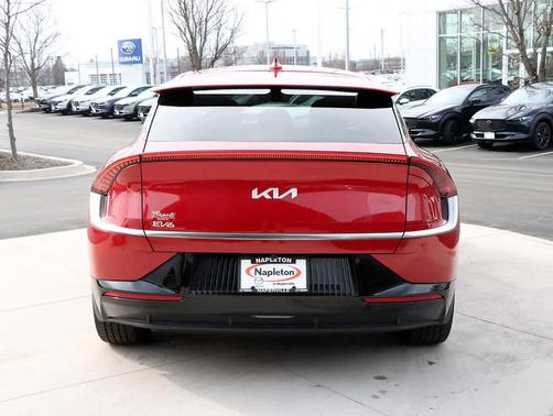 2022 Kia EV6 Wind