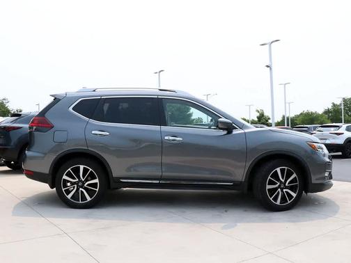 2018 Nissan Rogue SL