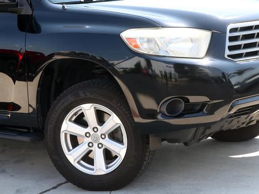 2009 Toyota Highlander Base