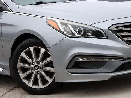 2016 Hyundai SONATA Limited