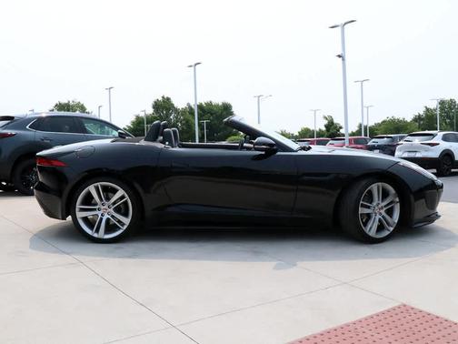 2016 Jaguar F-TYPE Base