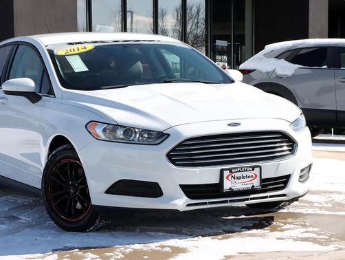 2014 Ford Fusion S