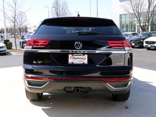 2022 Volkswagen Atlas Cross Sport 3.6L V6 SE w/Technology