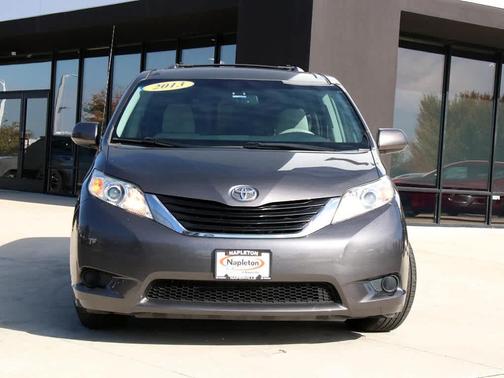 2013 Toyota Sienna LE
