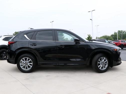 2025 Mazda CX-5 Select