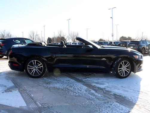 2016 Ford Mustang EcoBoost Premium