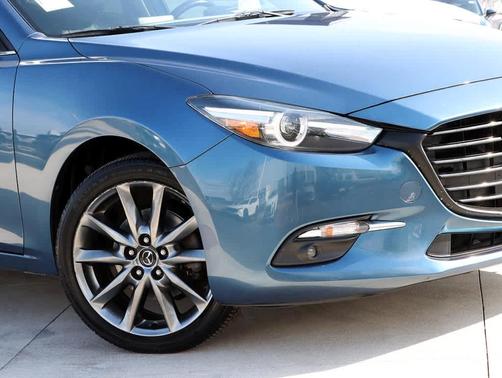 2018 Mazda Mazda3 Grand Touring
