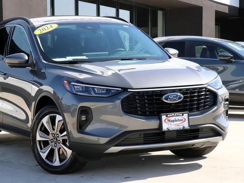 2024 Ford Escape Platinum