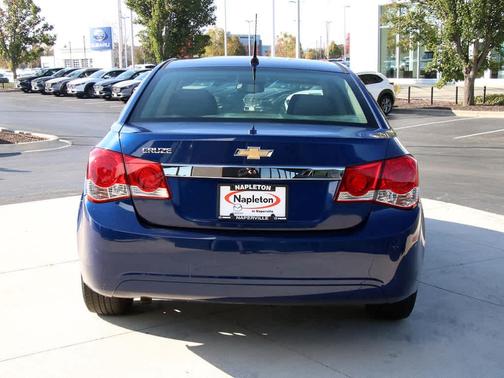 2012 Chevrolet Cruze LS