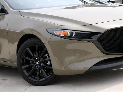 2025 Mazda Mazda3 CE T