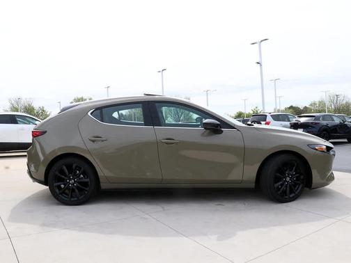 2025 Mazda Mazda3 CE T