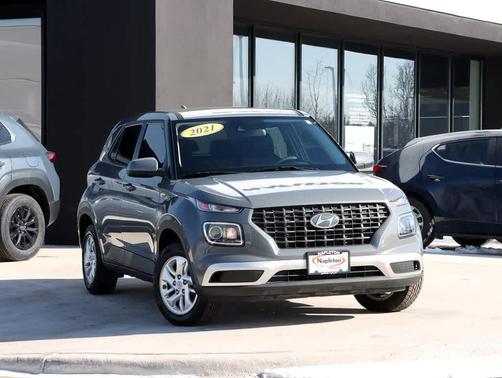 2021 Hyundai VENUE SE