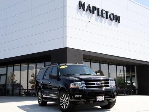 Photo 1 of 31 of 2016 Ford Expedition XLT