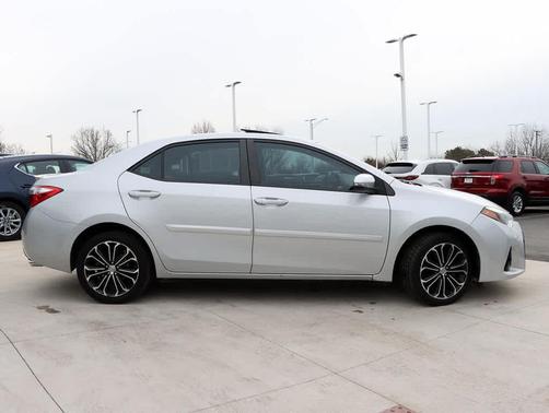 2015 Toyota Corolla S Plus