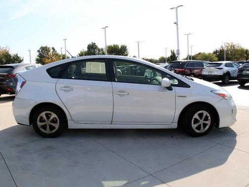 2014 Toyota Prius Three