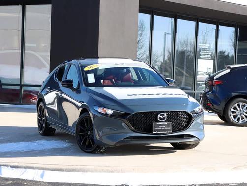 2023 Mazda Mazda3 2.5 S Carbon Edition