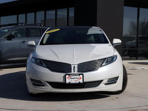 2016 Lincoln MKZ Base