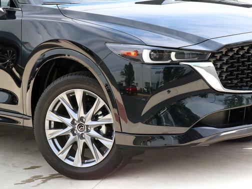 2025 Mazda CX-5 Premium Plus