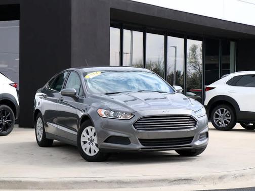 2014 Ford Fusion S