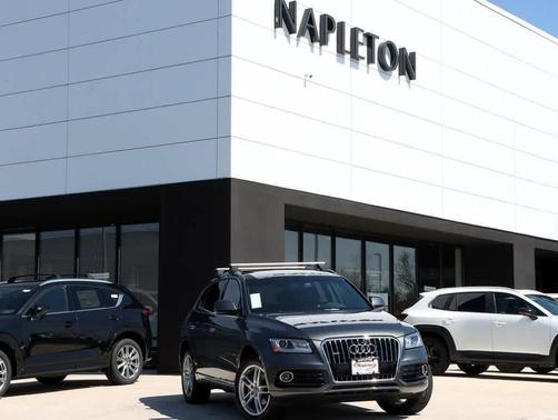 Daytona Gray Pearl Effect 2016 Audi Q5 2.0T Premium Plus