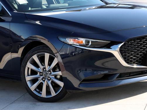 2019 Mazda Mazda3 FWD w/Preferred Package