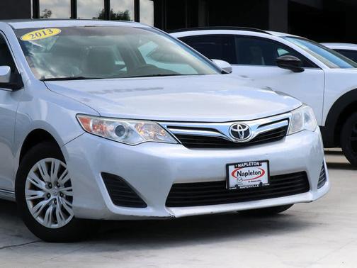 2013 Toyota Camry LE
