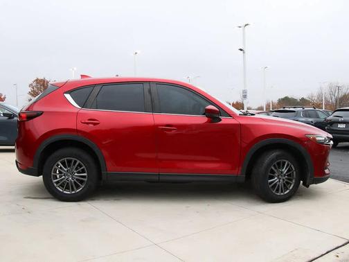 2017 Mazda CX-5 Sport