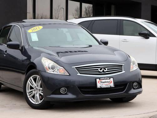 2012 INFINITI G25x Base