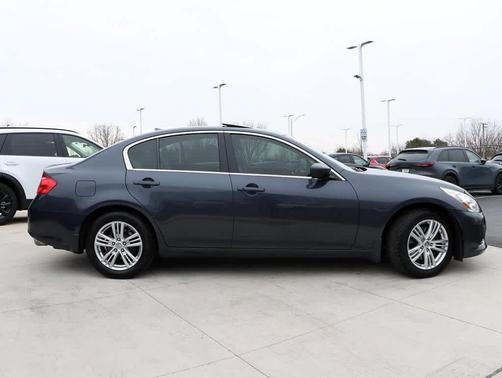 2012 INFINITI G25x Base