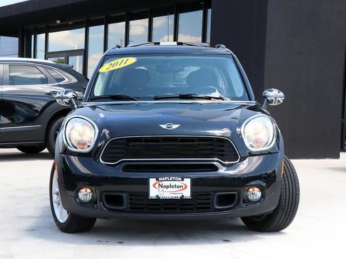 2011 MINI Cooper S Countryman Base