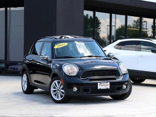 2011 MINI Cooper S Countryman Base