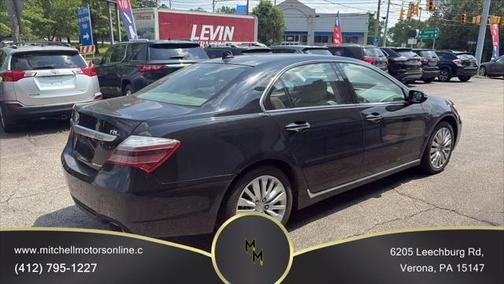 2011 Acura RL Advance