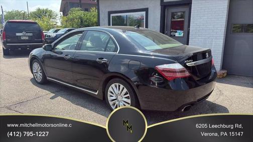 2011 Acura RL Advance