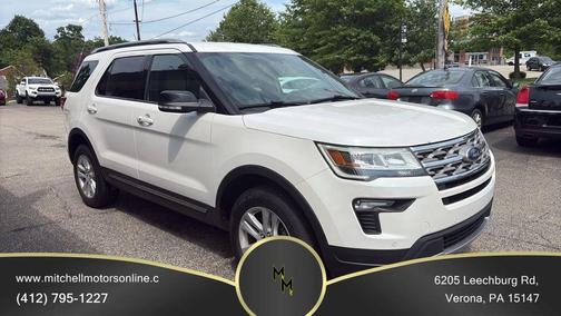 White 2018 Ford Explorer XLT